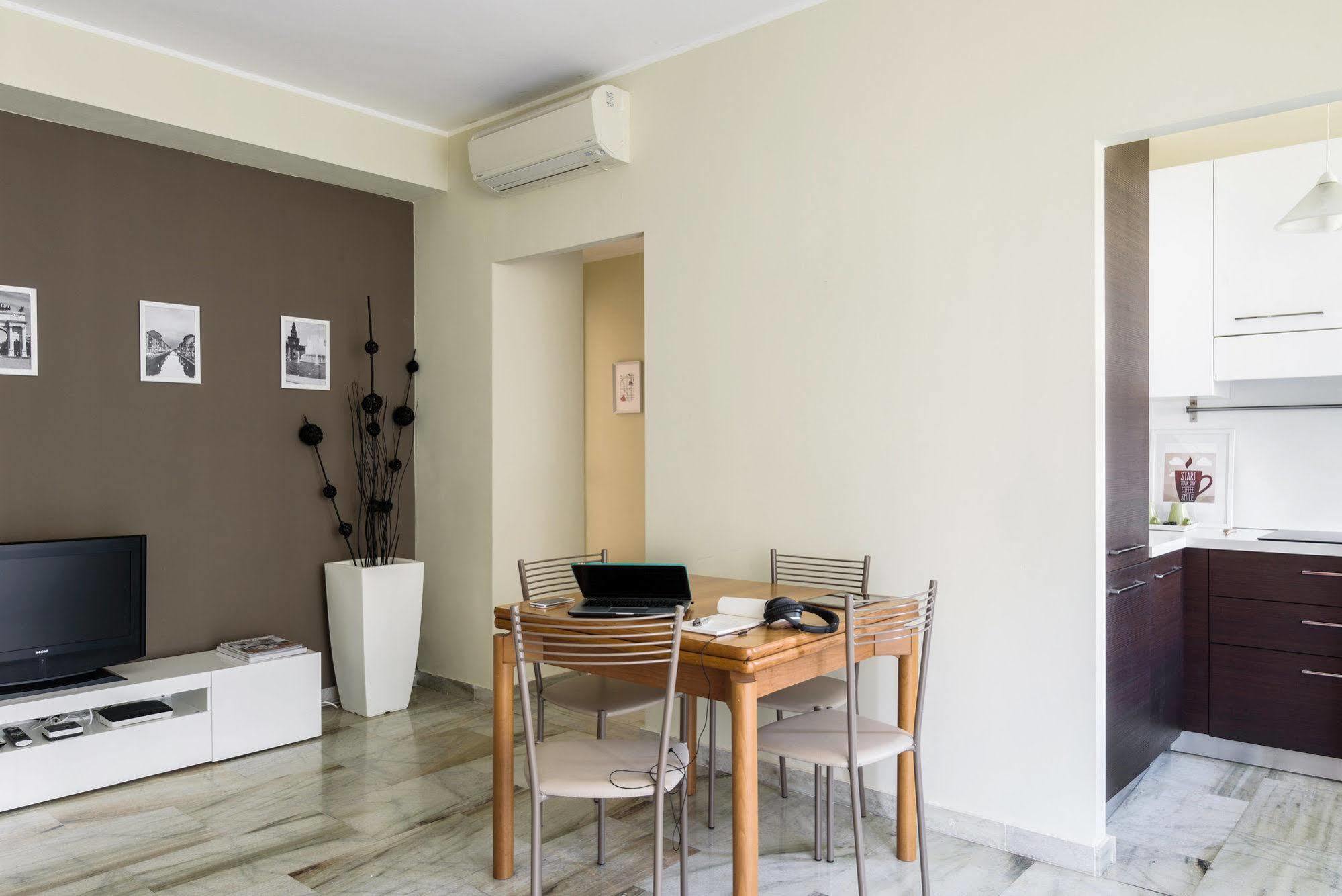 Alcuino Apartment Milan Exterior photo