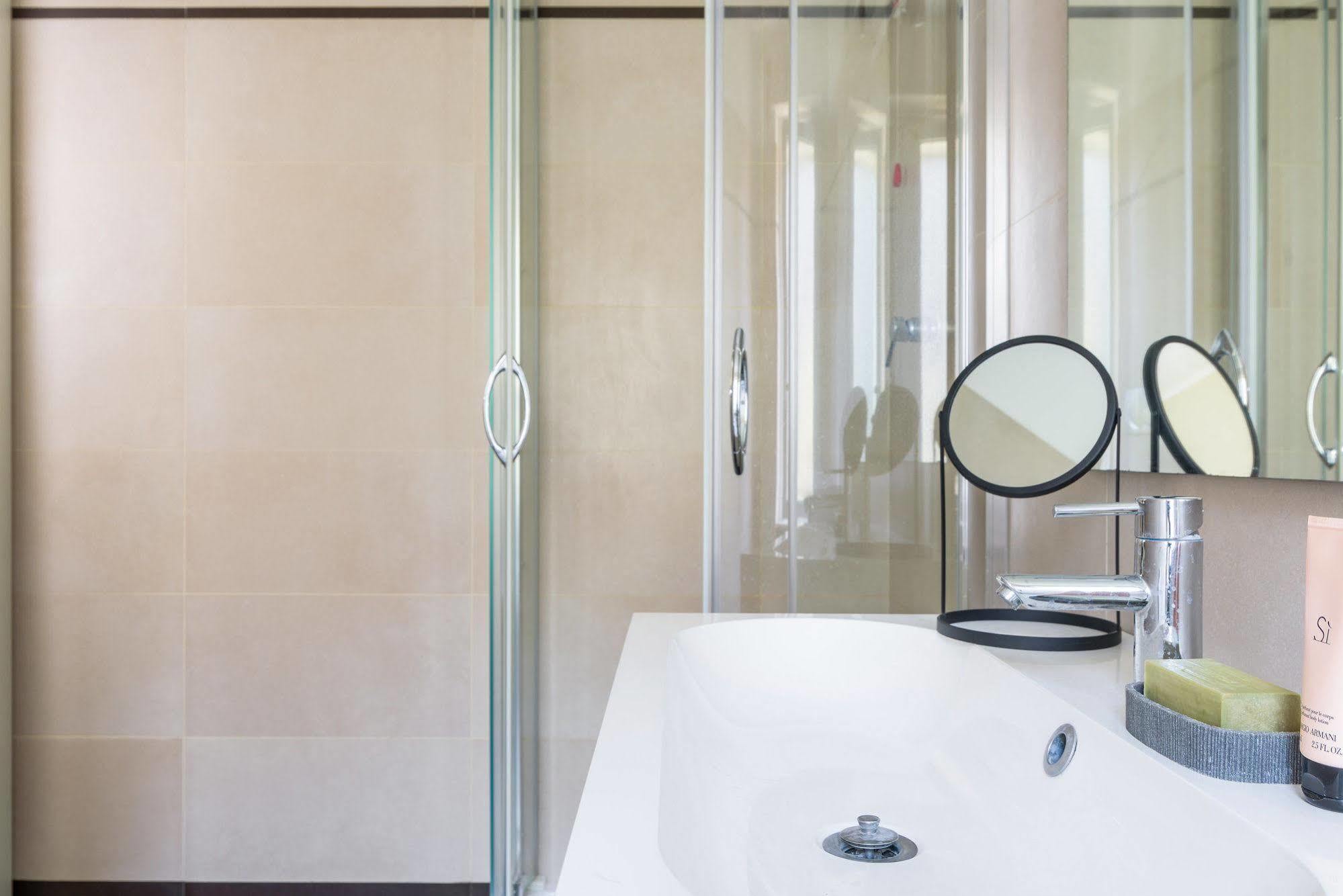 Alcuino Apartment Milan Exterior photo