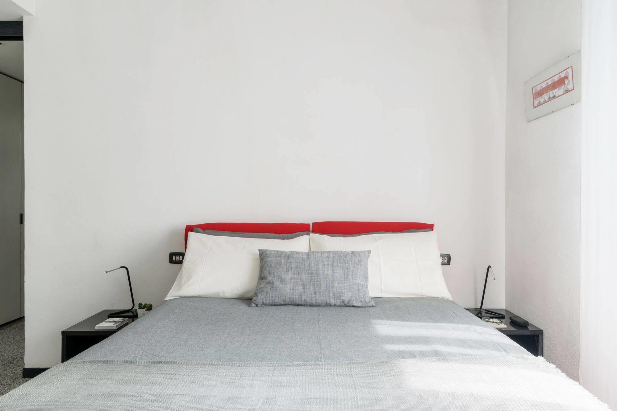 Alcuino Apartment Milan Exterior photo